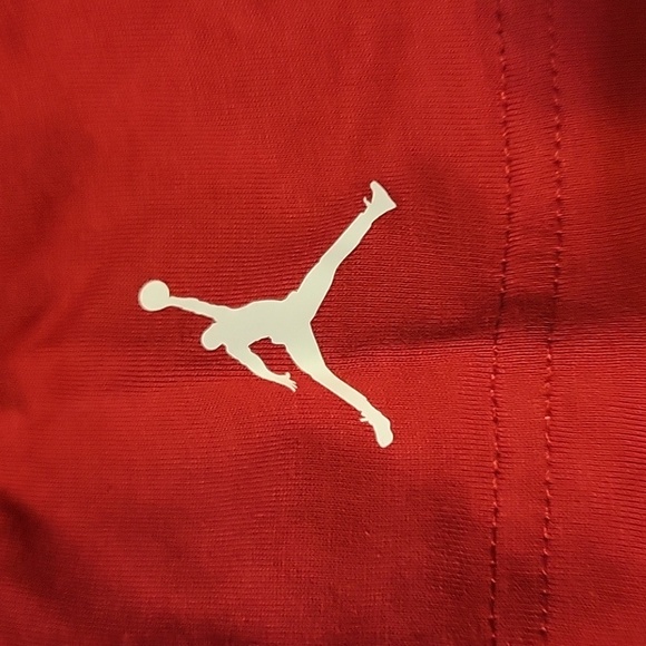 Air Jordan Red and Black Toddler Outfit 2T NWT - Picture 10 of 11
